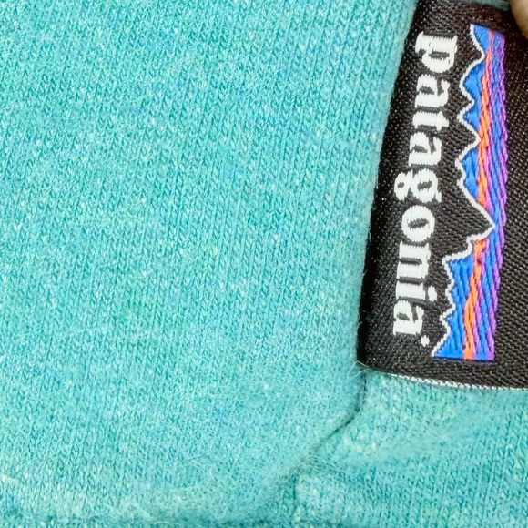 Patagonia Fitz Roy Uprisal Green Mountain Bear Pullover Retro Unisex Hoodie - Picture 10 of 11